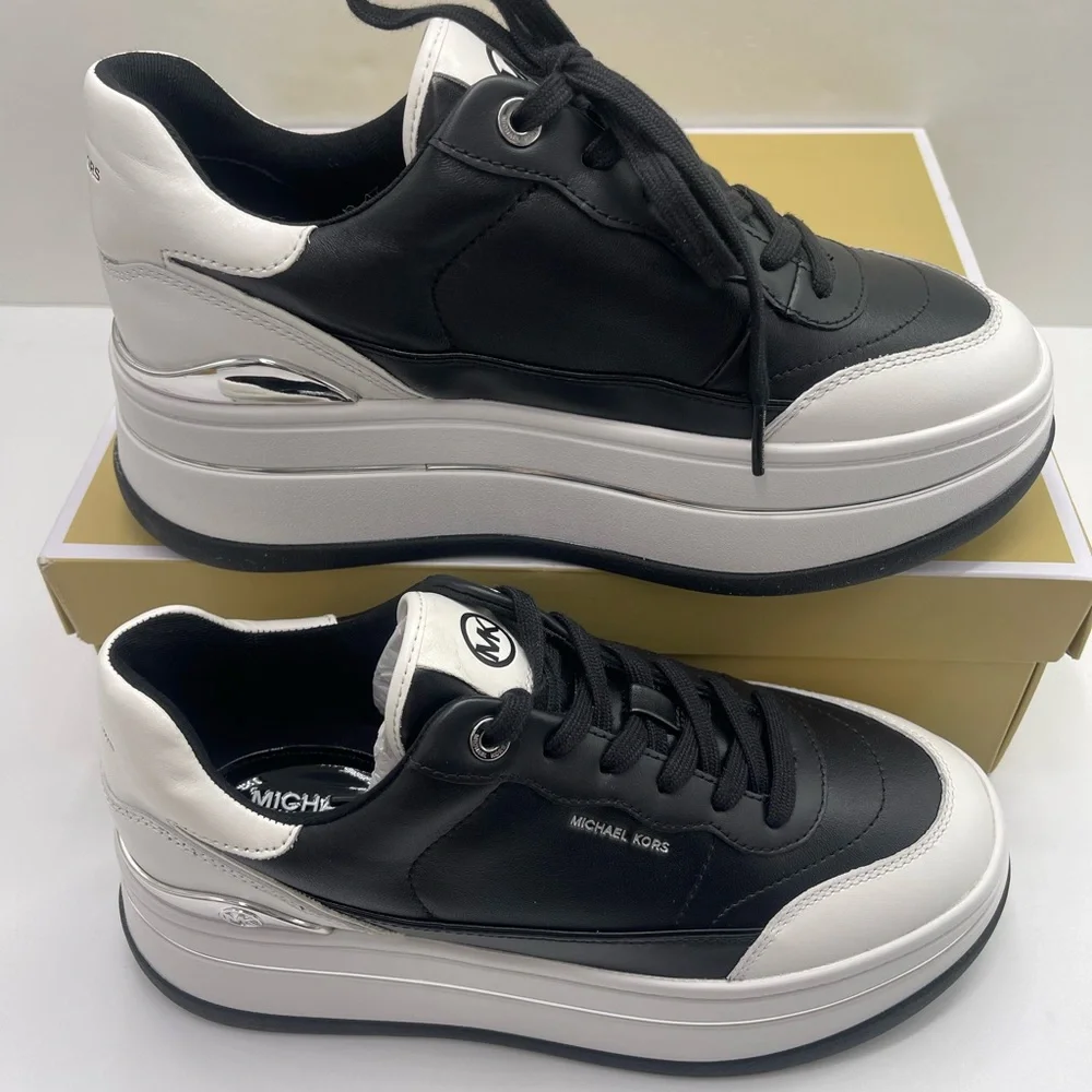 Michael Kors HAYES LACE UP LEATHER 43T4HYFS2L Black/Optic White Platforms